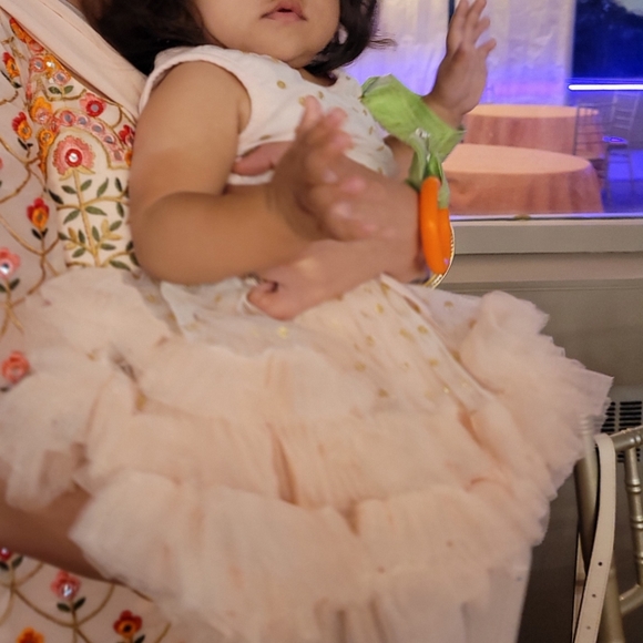 Pink and gold dress - Picture 4 of 4